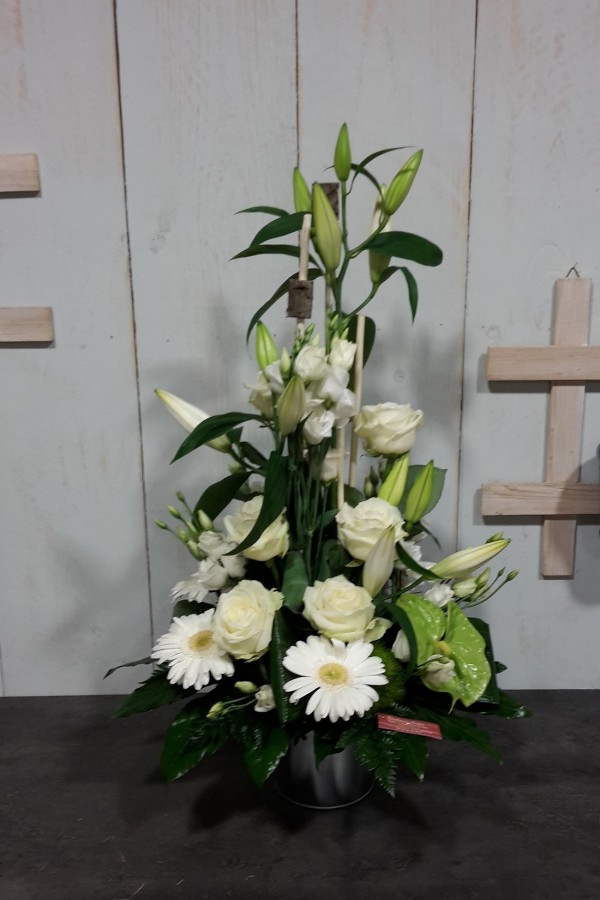 Bouquet de fleurs naturelles blanches pour